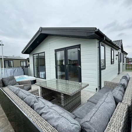 Golden Anchor - The Oakland Lodge - Coastal Caravan Breaks Chapel Saint Leonards Exteriér fotografie