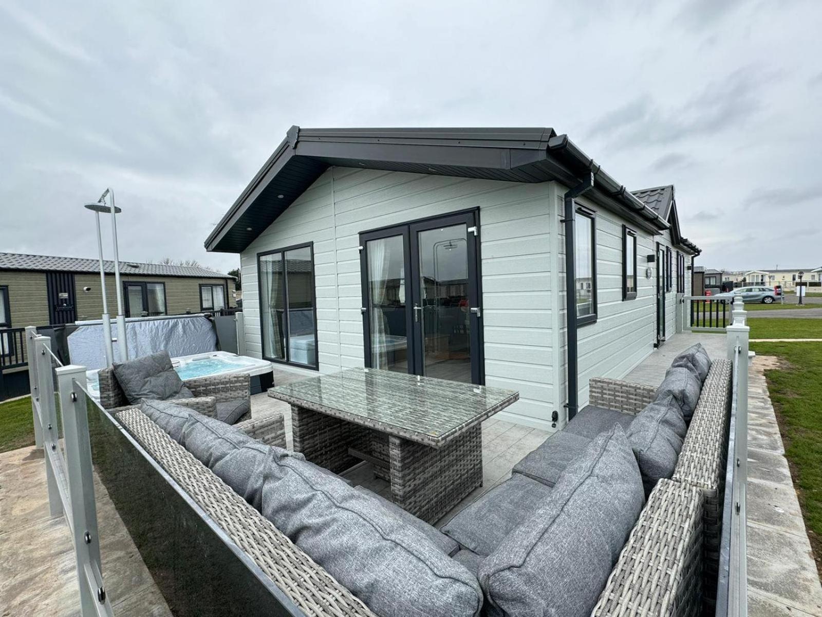 Golden Anchor - The Oakland Lodge - Coastal Caravan Breaks Chapel Saint Leonards Exteriér fotografie